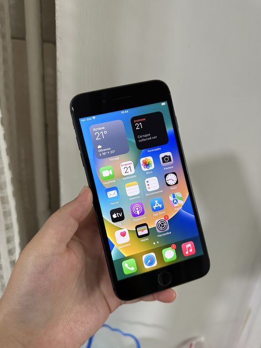 iPhone 8plus 64GB