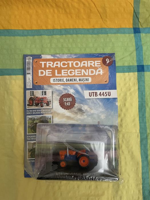 Machetă Tractor UTB 445u (1987) 1:43