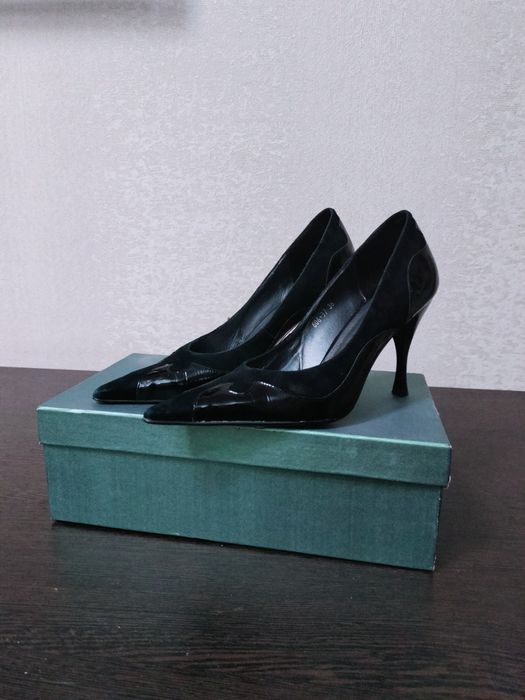 Продам туфли женские