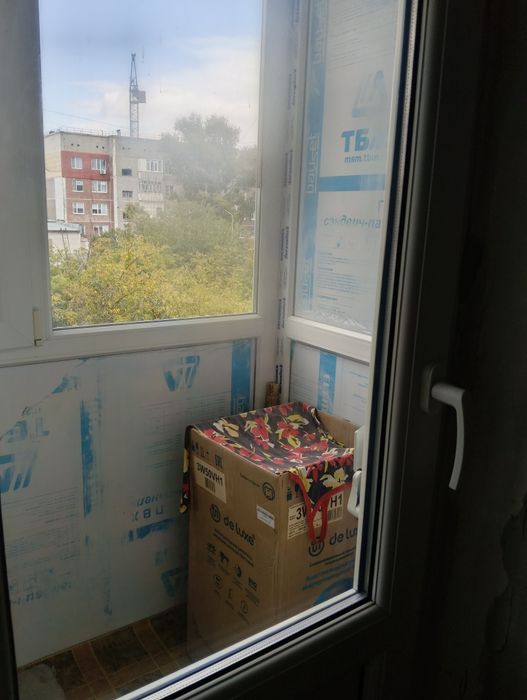Продам 2-ком.кв на 8 микрорайоне 3/5