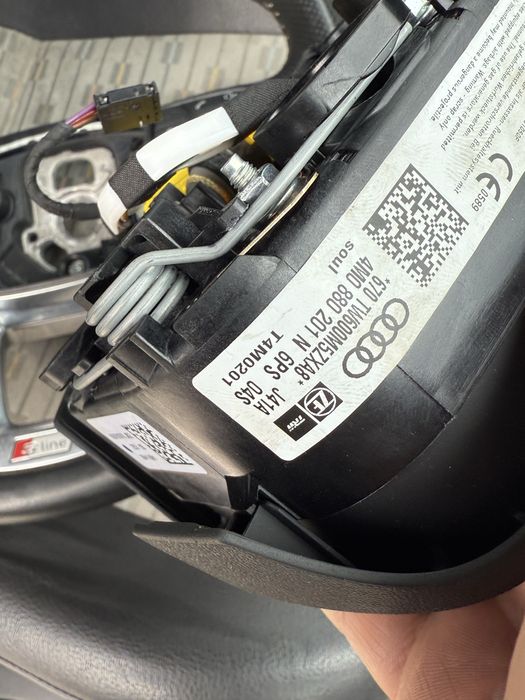 Волан Sline за Audi Q7 Q5 Q8 и други с пера F1 н23