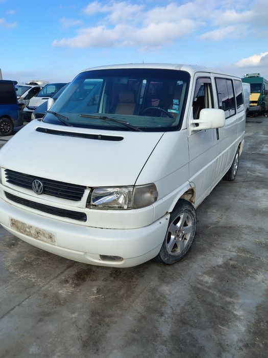 Фолксваген Транспорт Т4 / Volkswagen Transporter T4 2.5 TDI НА ЧАСТИ