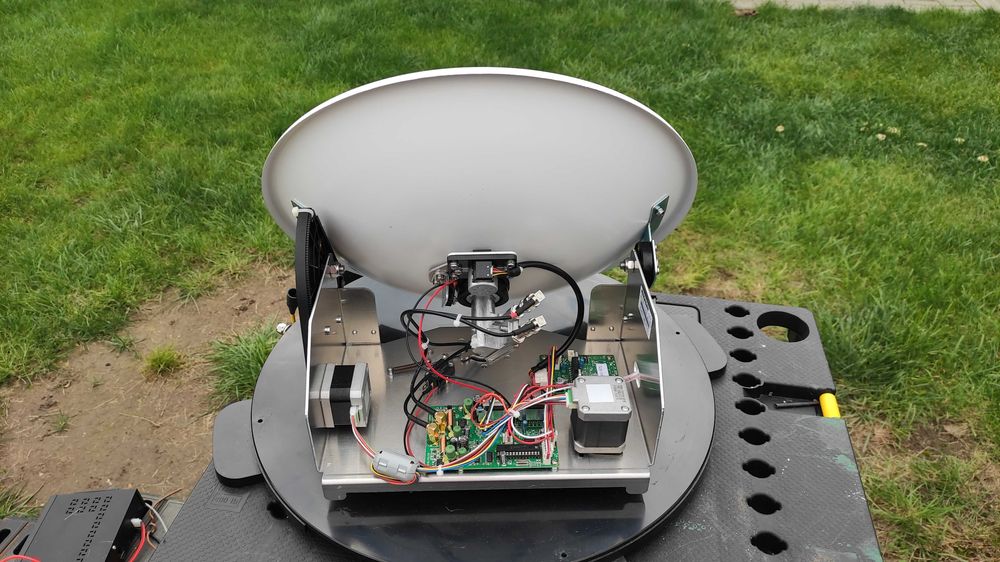 Antena satelit automata  Megasat Campingman Portable2