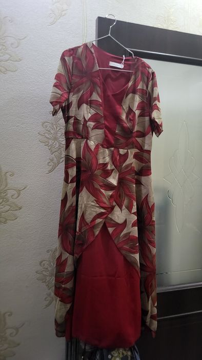 Женская одежда платье