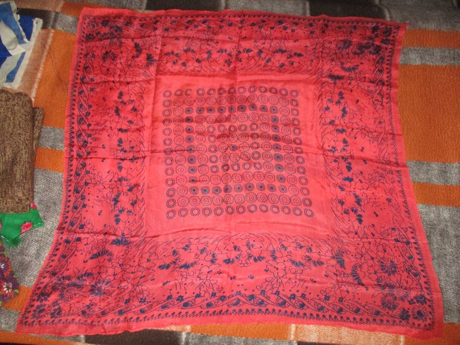 Кърпи/забрадки /за глава дамски нови неупотребявани 27 броя