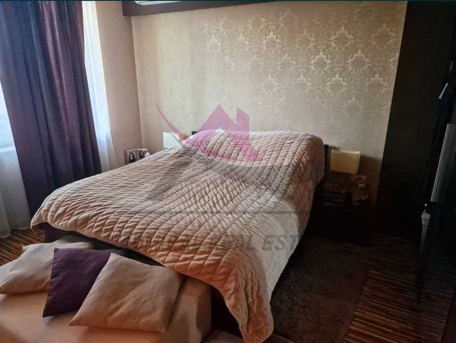 Дава се под наем Тристаен апартамент в Варна, м-т Траката - 110 кв.м за 900 € - Снимка #3