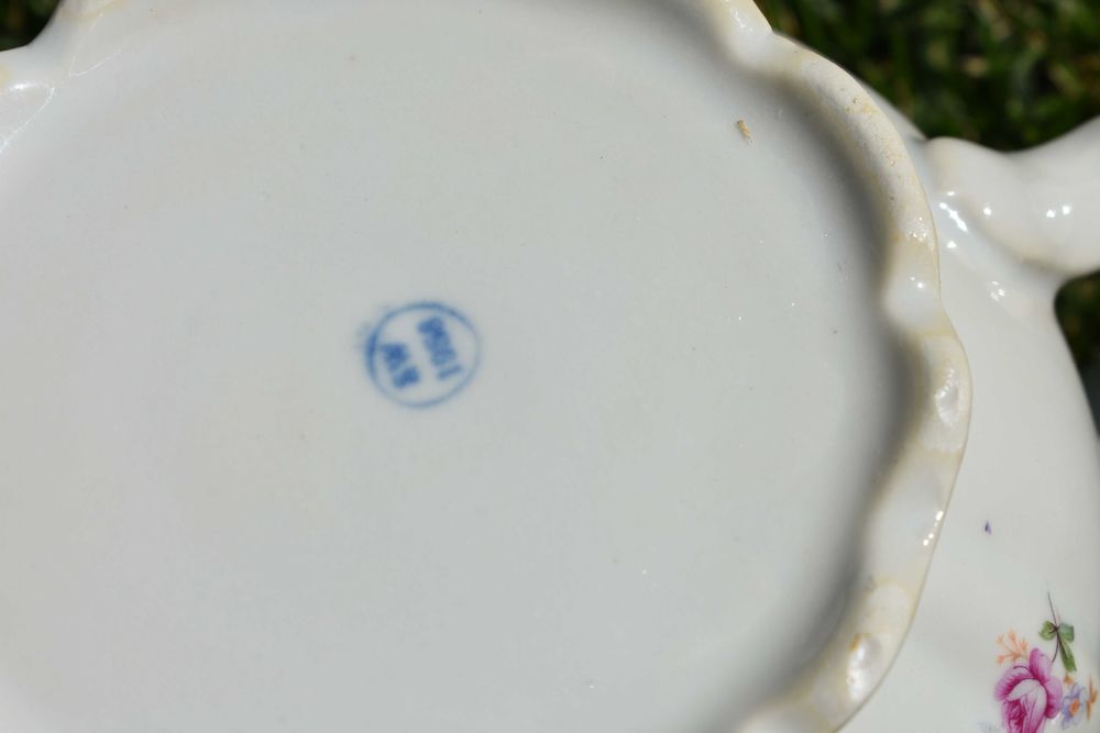 красив чайник чайник