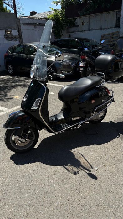 Scuter Vespa 250GTS i.e.