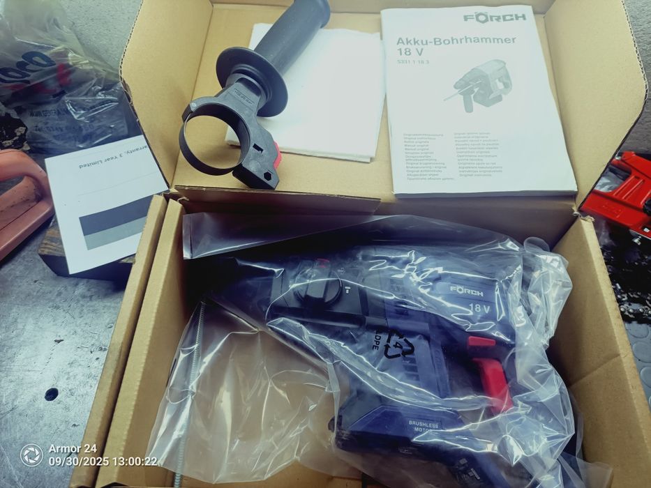 Винтоверт и перфоратор на батерии forch