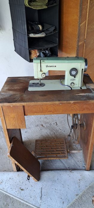 Mașina de curut Veronica