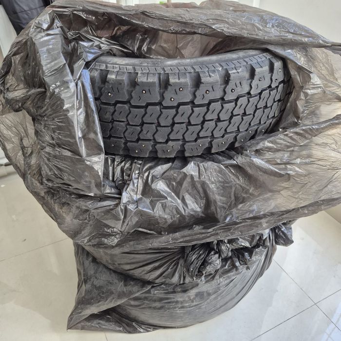 Продам зимние шины