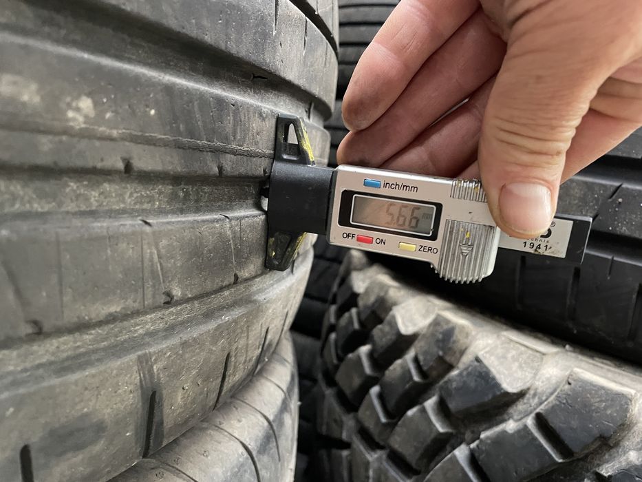 Anv vara 235/55/19 kumho/Goodyear