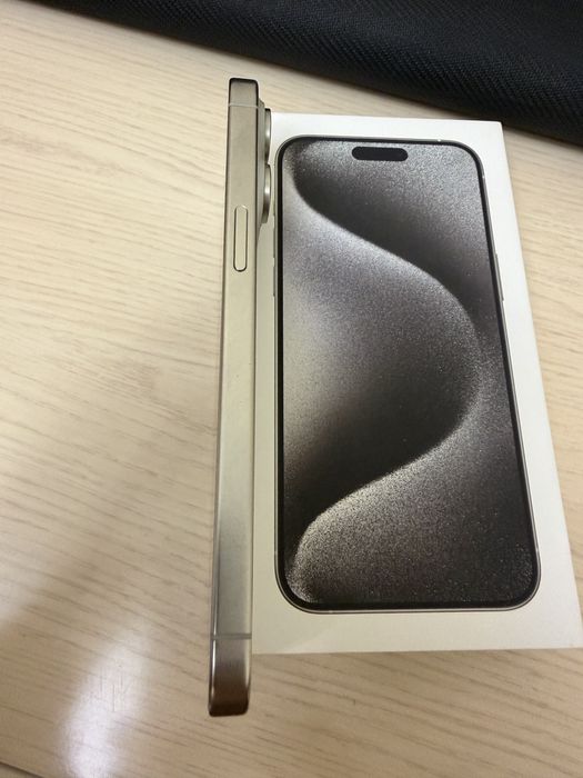 Продам Iphone 15 Pro Max 1tb