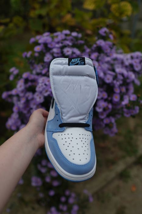 Jordan 1 UNC University Blue | 43