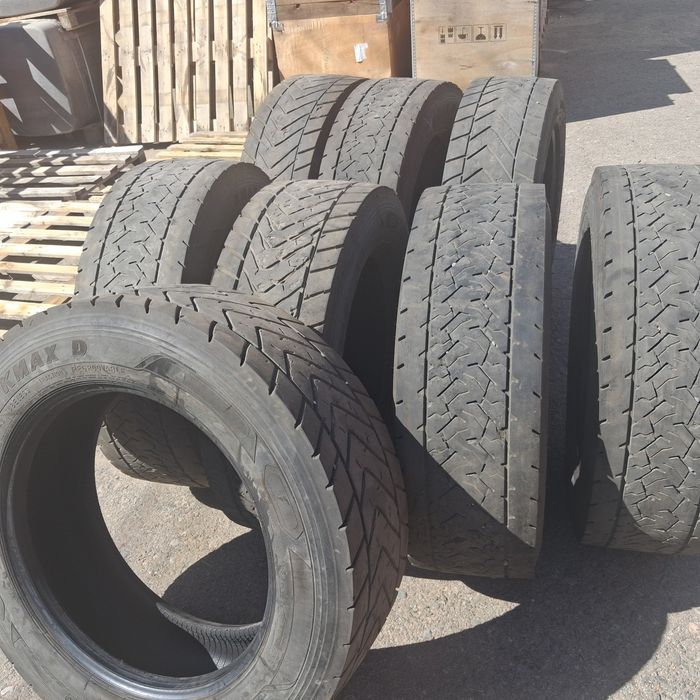 Шины Б/У 295/60 R22.5