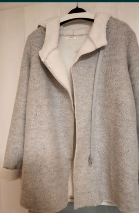 Пухено палтенце Reserved