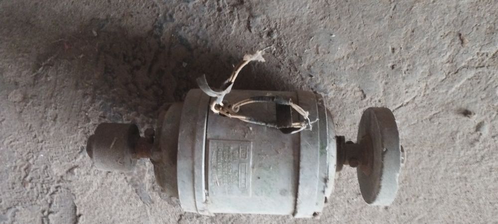 Продам точильный мотор
