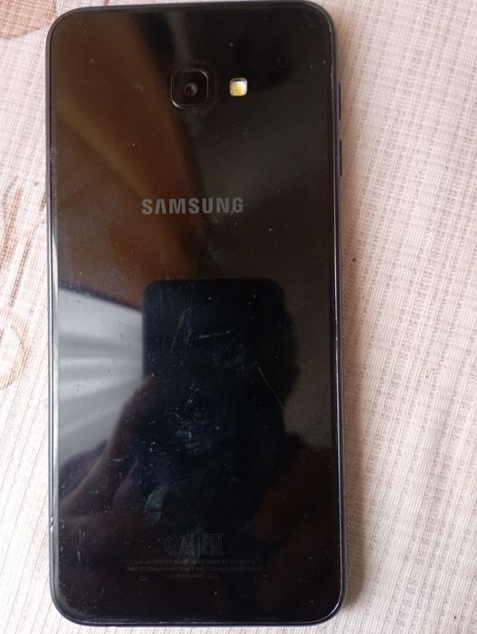 Samsung Galaxy J4+в отличном состоянии