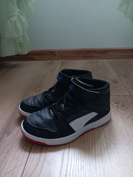 Adidași  băieți.