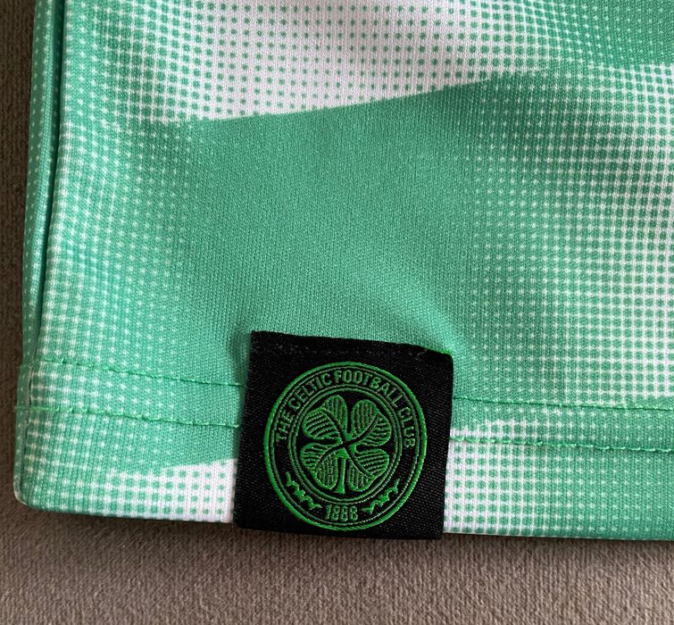 Тениска на футболен клуб Селтик