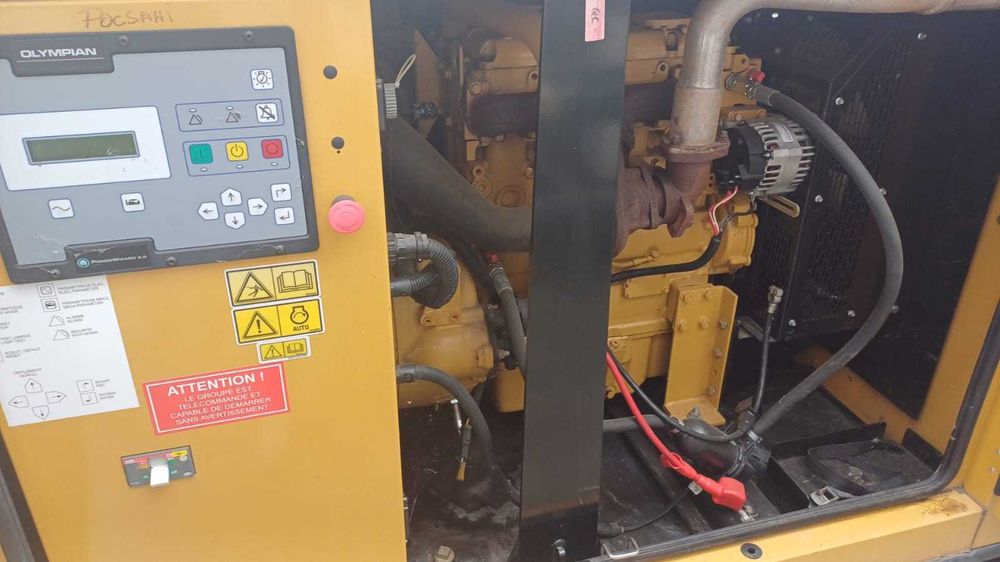 Generator de curent Caterpillar 88 kva second hand - 200 ore, stoc