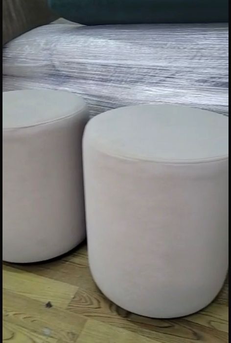 пуфики мягкие  2шт