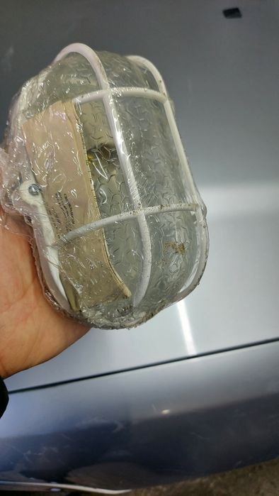 Продам светильники