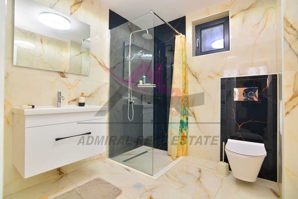 Продава се Тристаен апартамент в Варна, Изгрев - 85 кв.м за 2606 €/кв.м - Снимка #7