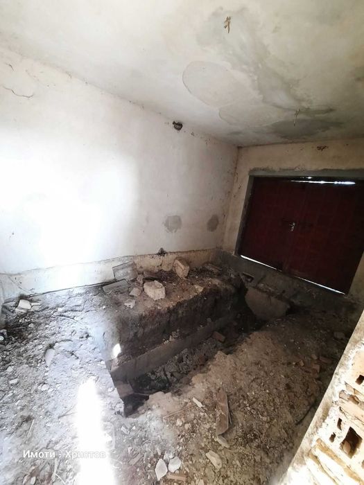 Продава се Къща в с. Златна нива, Област Шумен - 122 кв.м за 285 €/кв.м - Снимка #14