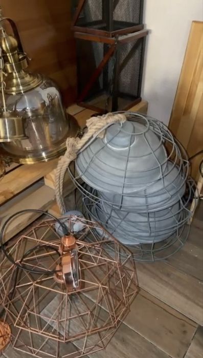 Люстры разные в хорошем состоянии, все б/у