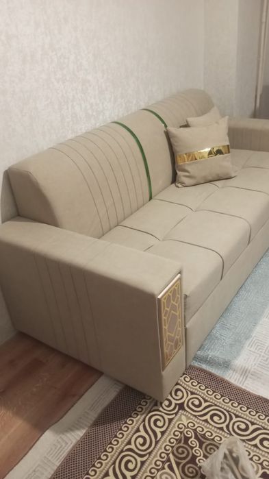 Диван сатылады  срочно