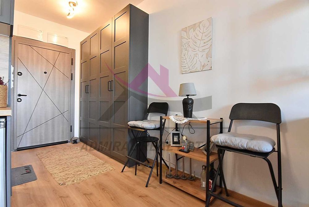 Дава се под наем Едностаен апартамент в Варна, м-т Траката - 35 кв.м за 332 € - Снимка #2