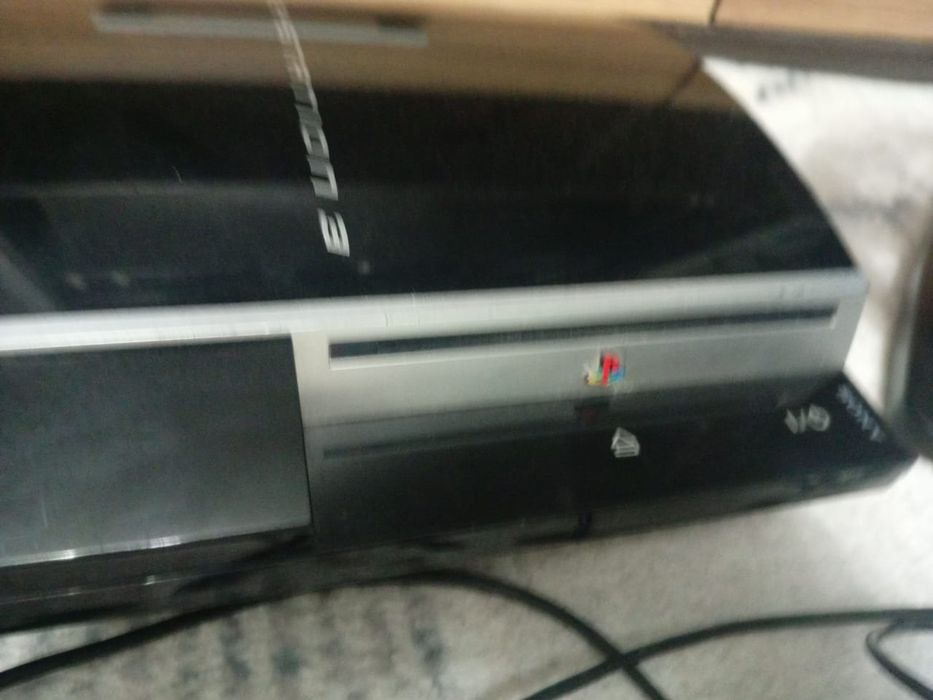 Продам Playstation 3