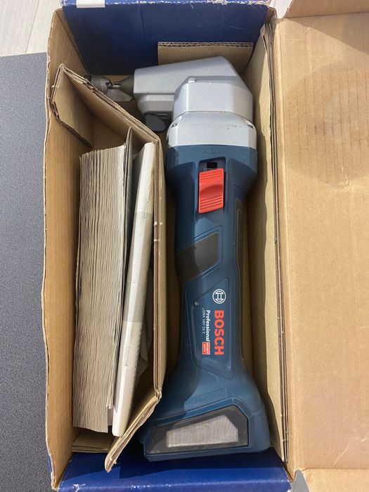 Bosch GNA 18V-16; Mașină Foarfecă Electrică Fără Fir Tăiat Tablă