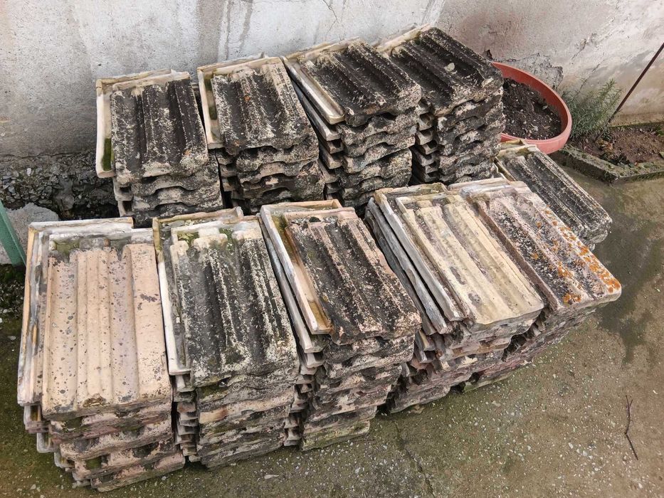 Керемиди запазени