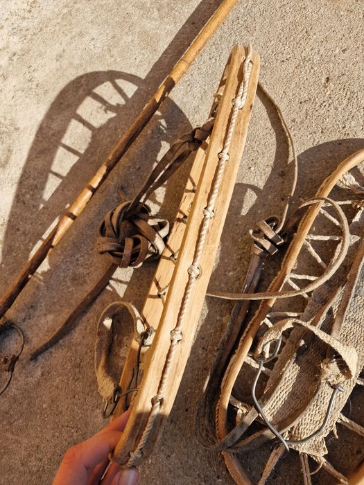 Rachete zăpadă vechi