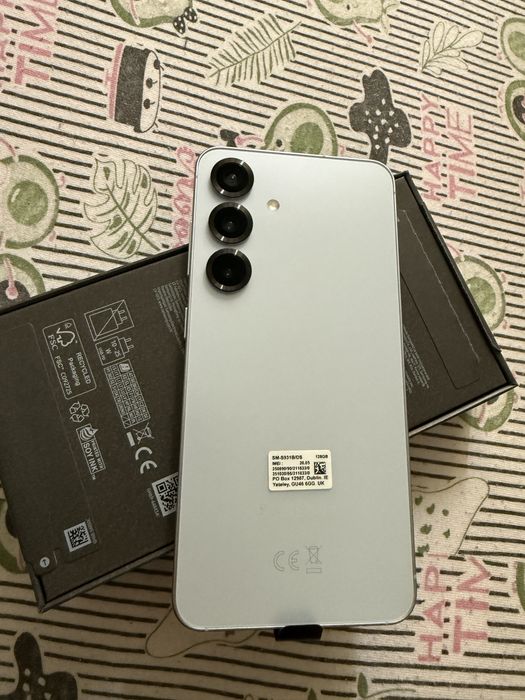 Telefon nou s25