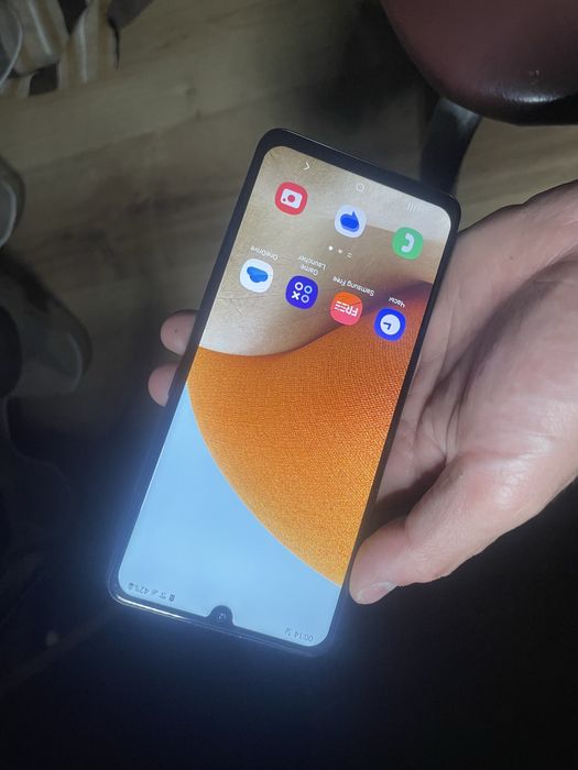 Продам Samsung A32 в норм состояний