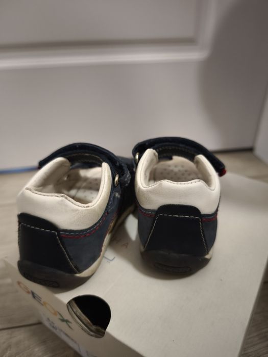 Детски сандали Geox 22 номер и Crocs 20/21 номер