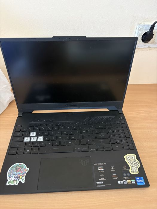 лаптоп asus tuf Dash f15
