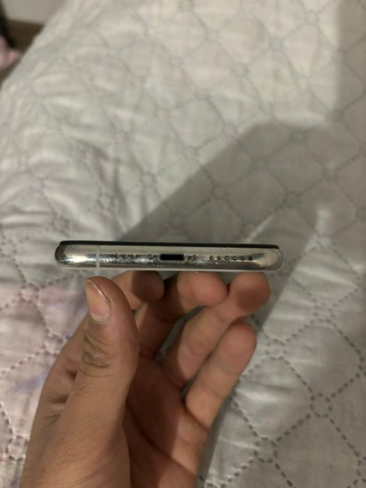 iPhone 11 pro белый цвет