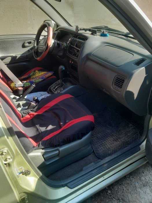 Продам японский автомобиль SUZUKI