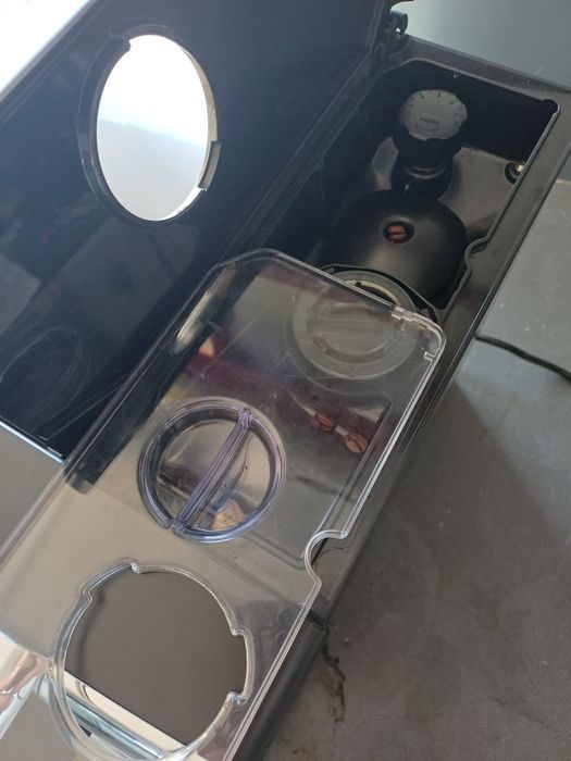 Aparat de cafea Saeco Incanto DeLuxe