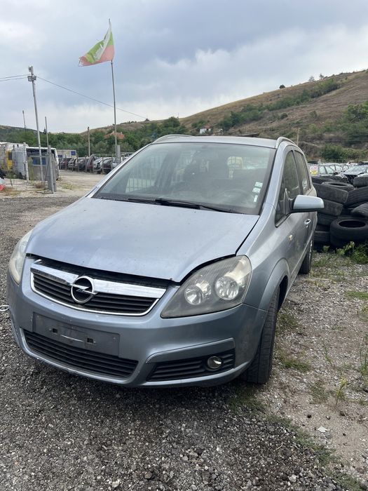 Опел Зафира  б 1.9 дизел 120 кс