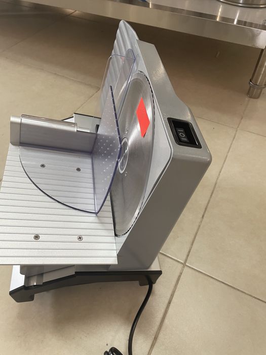 Слайс Колбасорезачка