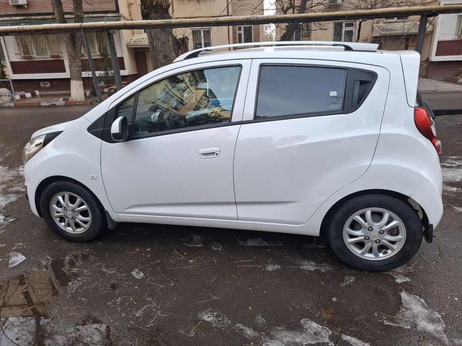 Продаётся SPARK автомат коробка пробег 60800