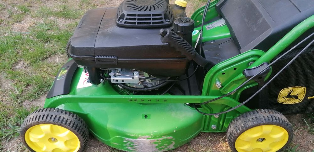 Самоходна косачка john deere