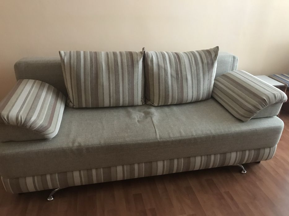 Продам диван в отличном состоянии