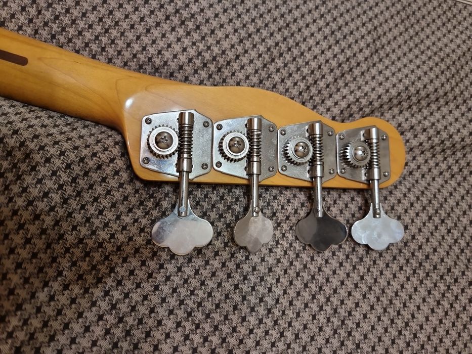 Fender Precission Japan