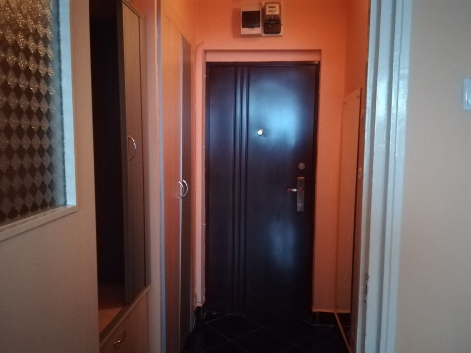 PF vand garsoniera, situata pe str. Parang, et 2/10, 32 mp..